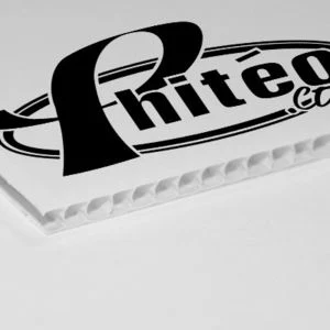 Black or White Correx Corflute Coroplast Sheets for Protection