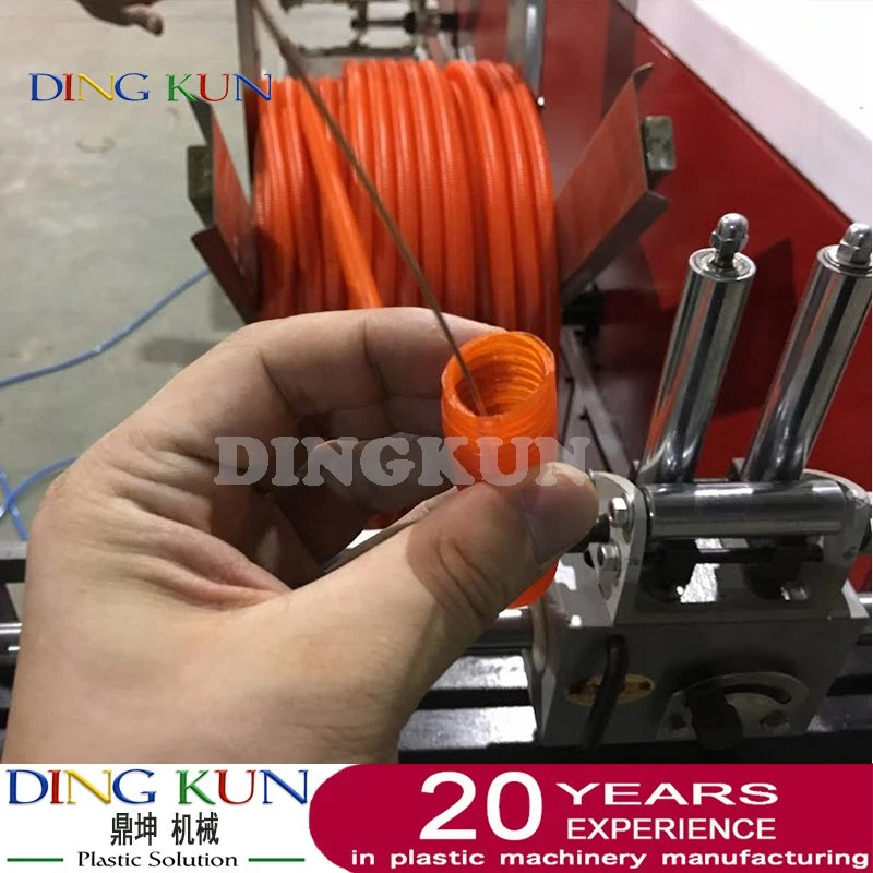 High Speed ​​Plastic Corrugated Pipe Making Machine / PE PP PVC Single Wall Corrugated Pipe Machine